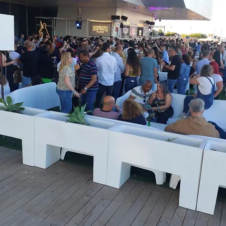 Lyesblb Hotel apartamentowy